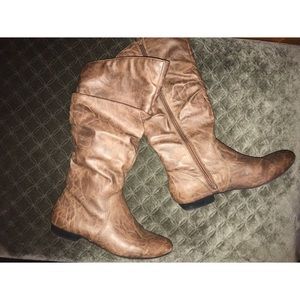 PAYLESS BOOTS